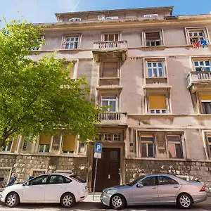 Vetom Split
