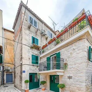 Vendégház & Dujam, Split